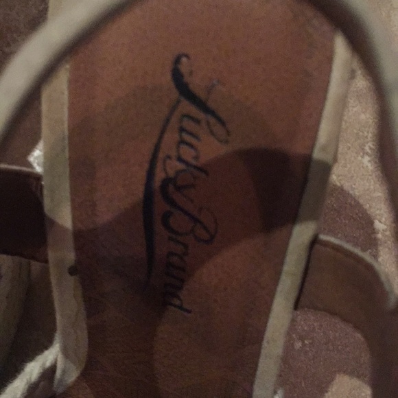 Wedge sandals - Picture 3 of 3